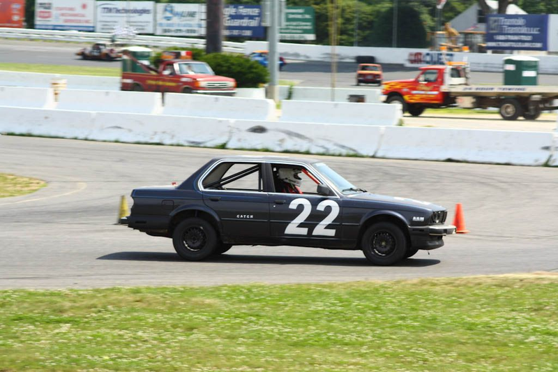 Illustration for article titled The 24 Hours Of LeMons New England 2009 Über Gallery, Part 2